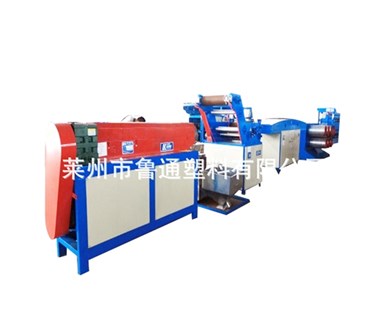 遮陽網(wǎng)塑料拉絲機(jī)主要特點